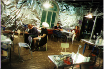 Anniksen aulan tunnelmia vuoden 1995 Minun Elokuvani festarilla.